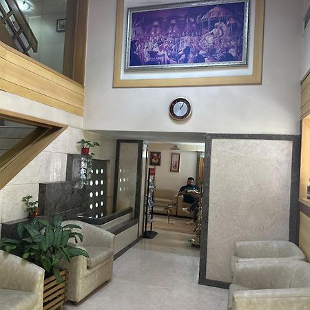 Hotel Ashirwad Пуна Экстерьер фото